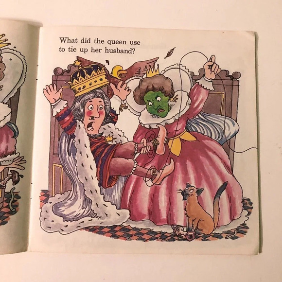 Vintage 1973 The Electric Company Nitty Gritty Rhyming Riddle Golden Book - Picture 10 of 16